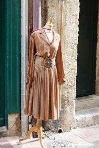 Absolute vintage store vintage shopping in Montpellier France with vintage dress