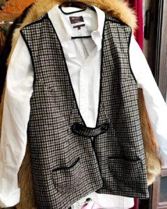 La Clique Boutique vintage and thrift store store shopping in Montpellier South of France bexley shirt and waistcoat