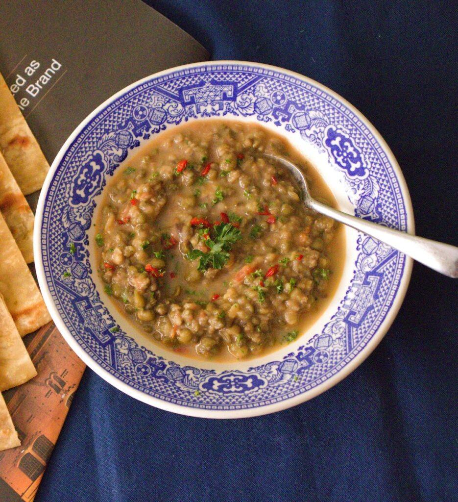 Greece traditionally vegan food fakes soupa