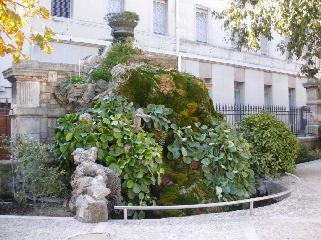 Free things to do in Avignon: jardin des doms
