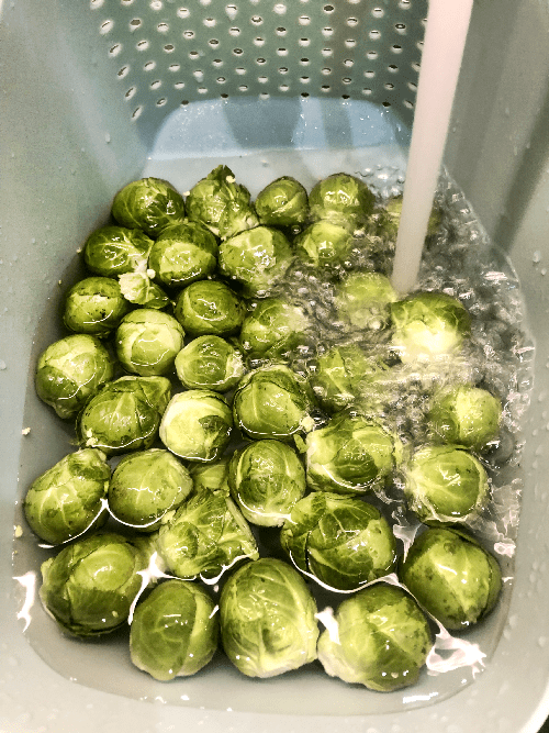 washing brussels sprouts for recipe